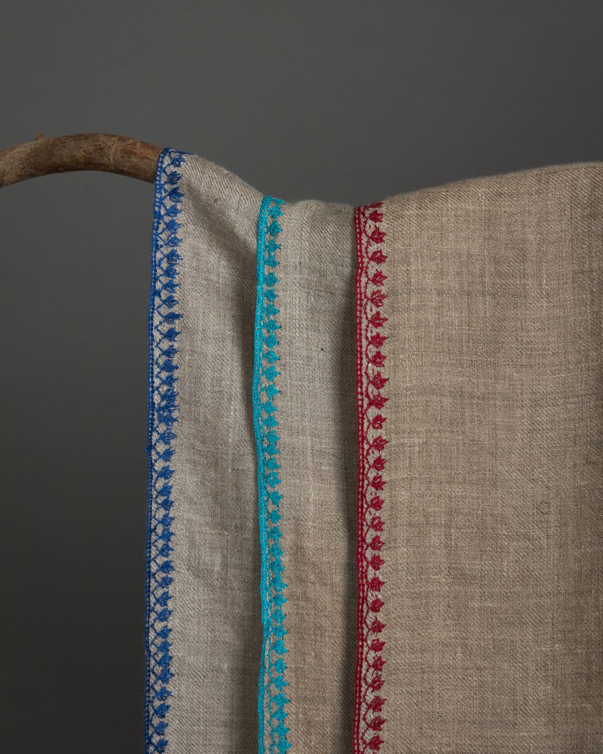 Kaaj Daar Natural/Red