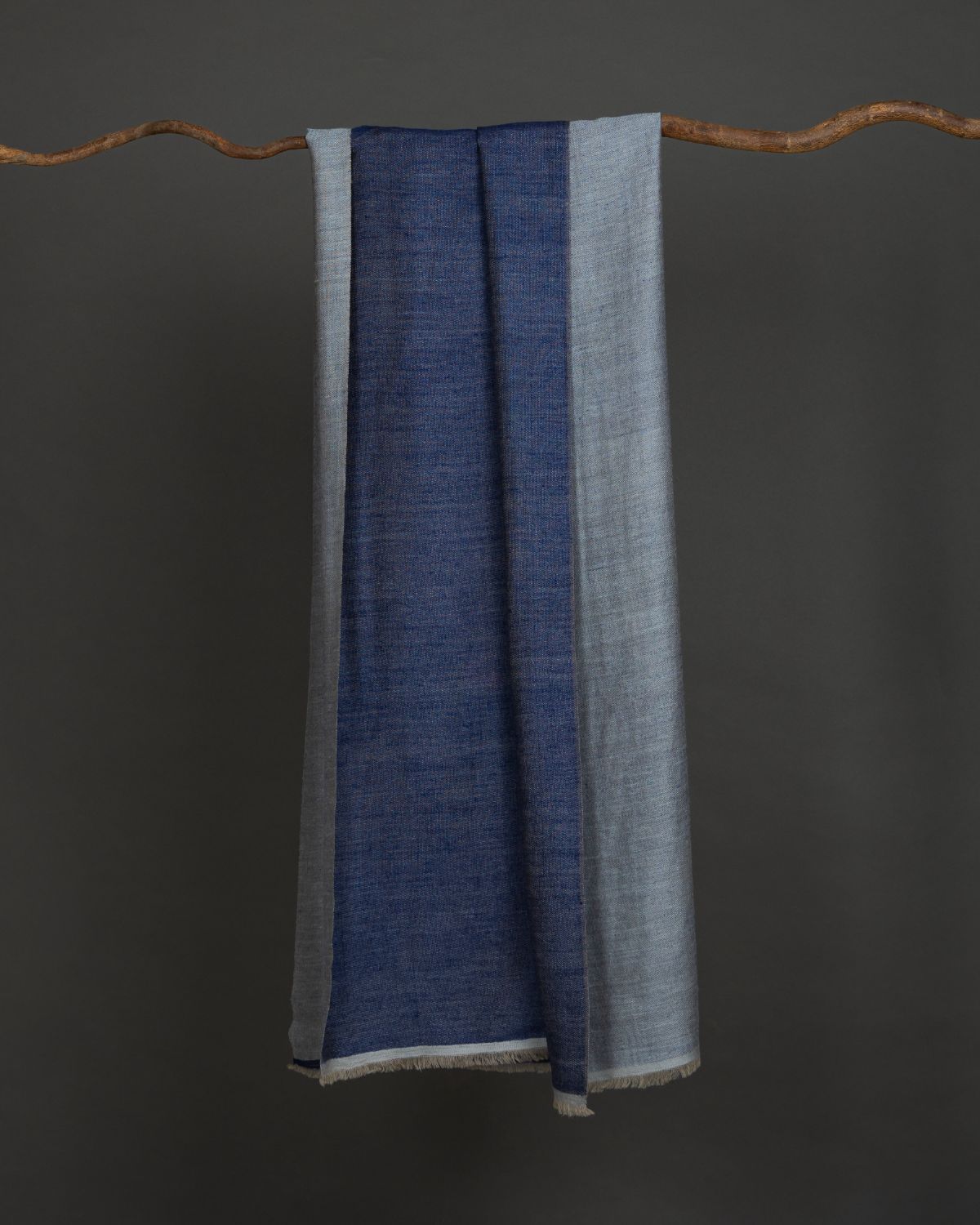 Do Rung Navy Blue/Grey Stole