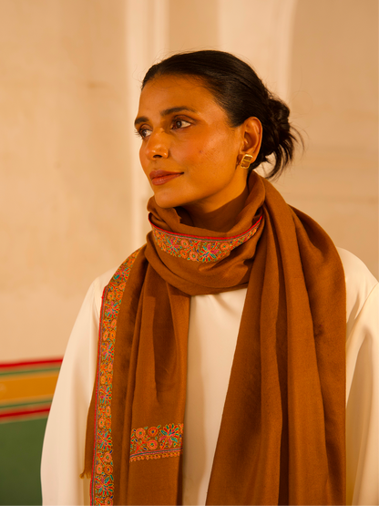 Chestnut Bale Shawl